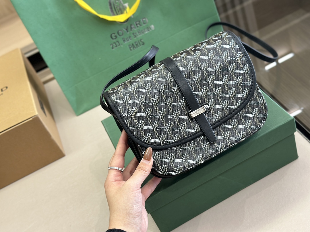 Goyard saddle bag