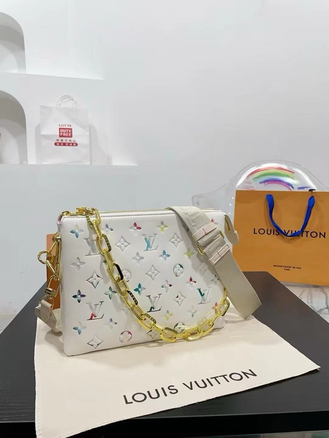 Louis Vuitton COUSSIN organ bag