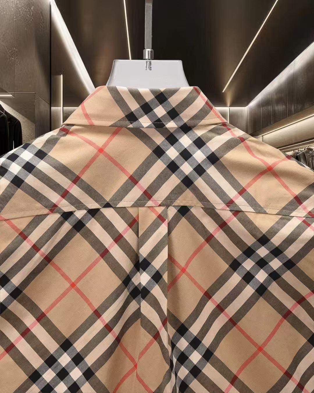 Burberry classic plaid T-shirt