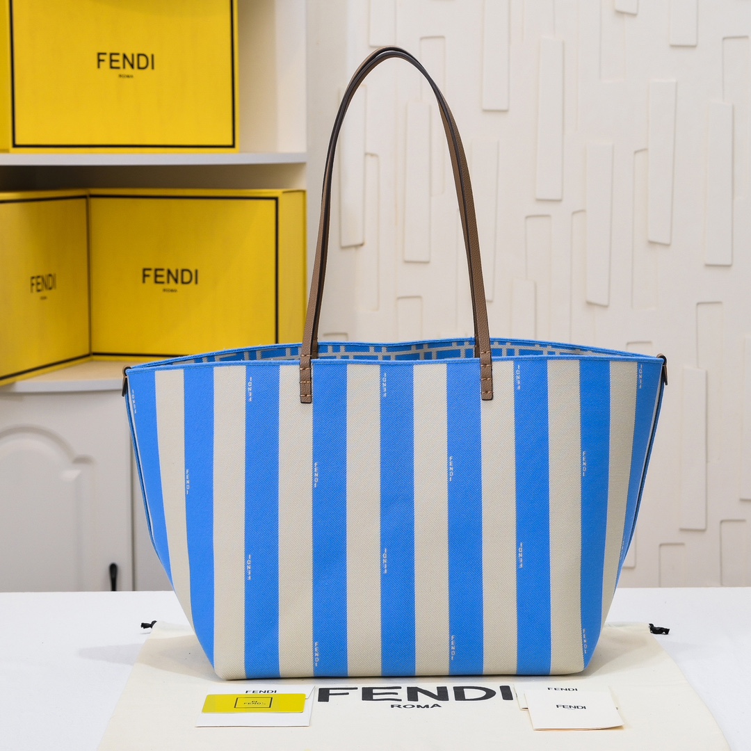 Fendi Double-sided roll bag Baguette neverfull bag