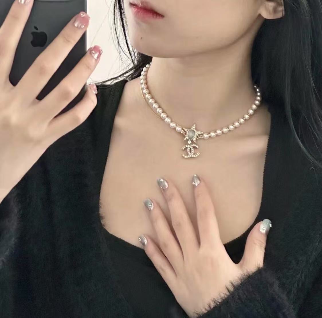 Chanel Classic Pearl Pendant Necklace