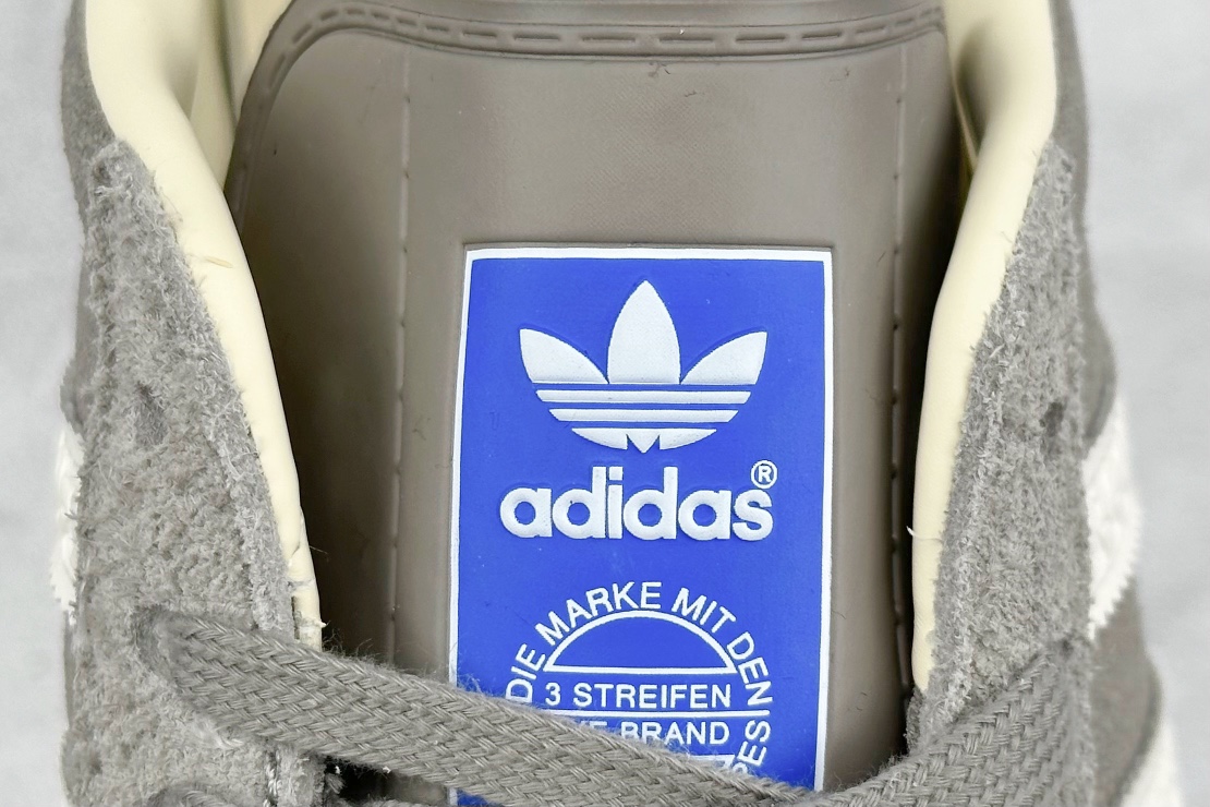 AD Originals Gazelle Indoor