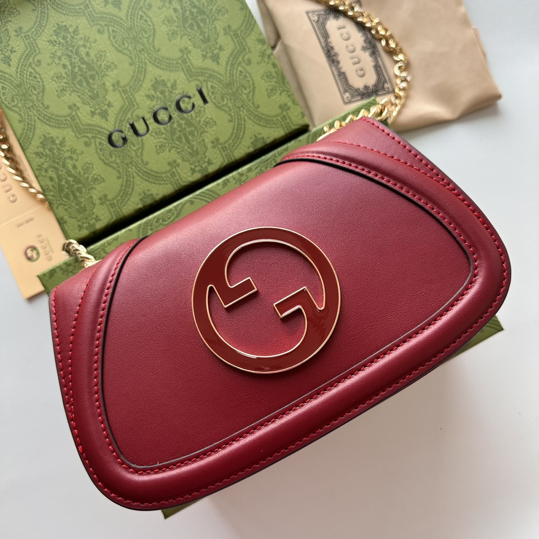 Gucci chain crossbody shoulder bag