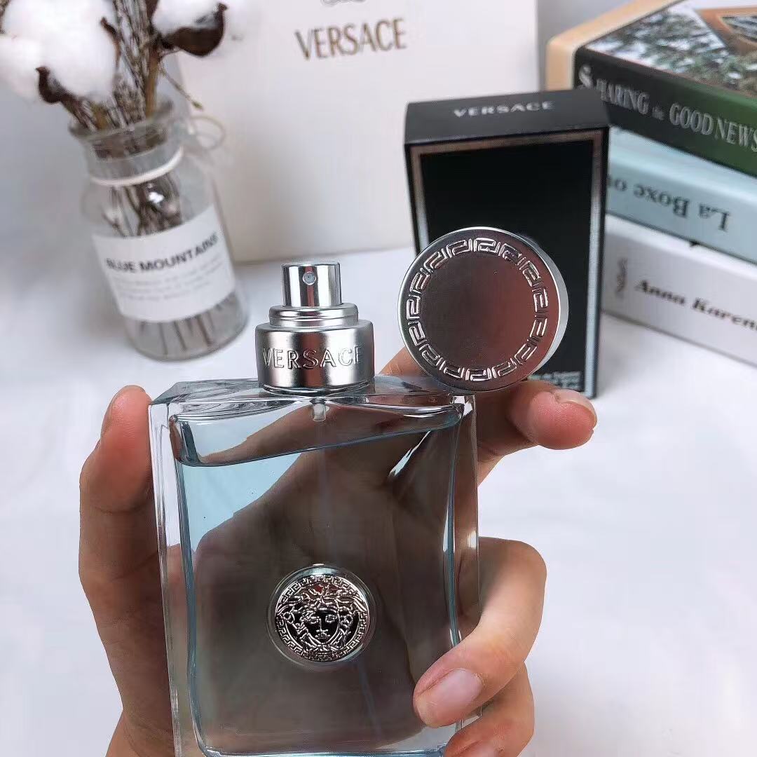 Versace ur homme Classic Men's perfume