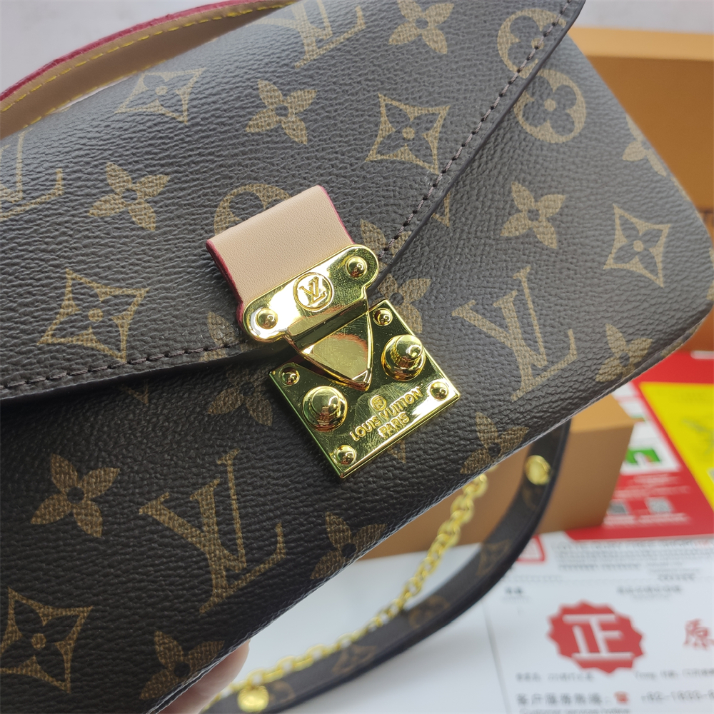 LV Replica Louis Vuitton Pochette Metis East West