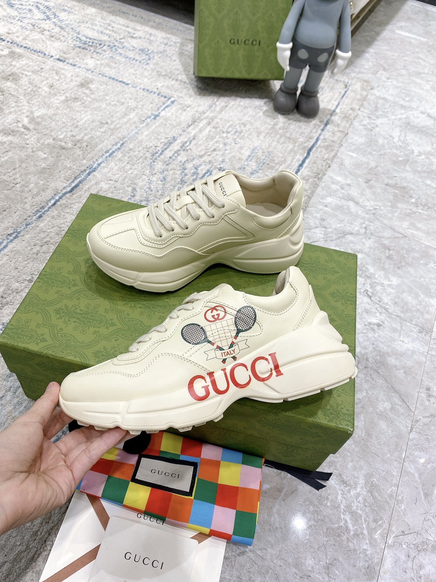 Gucci sneakers