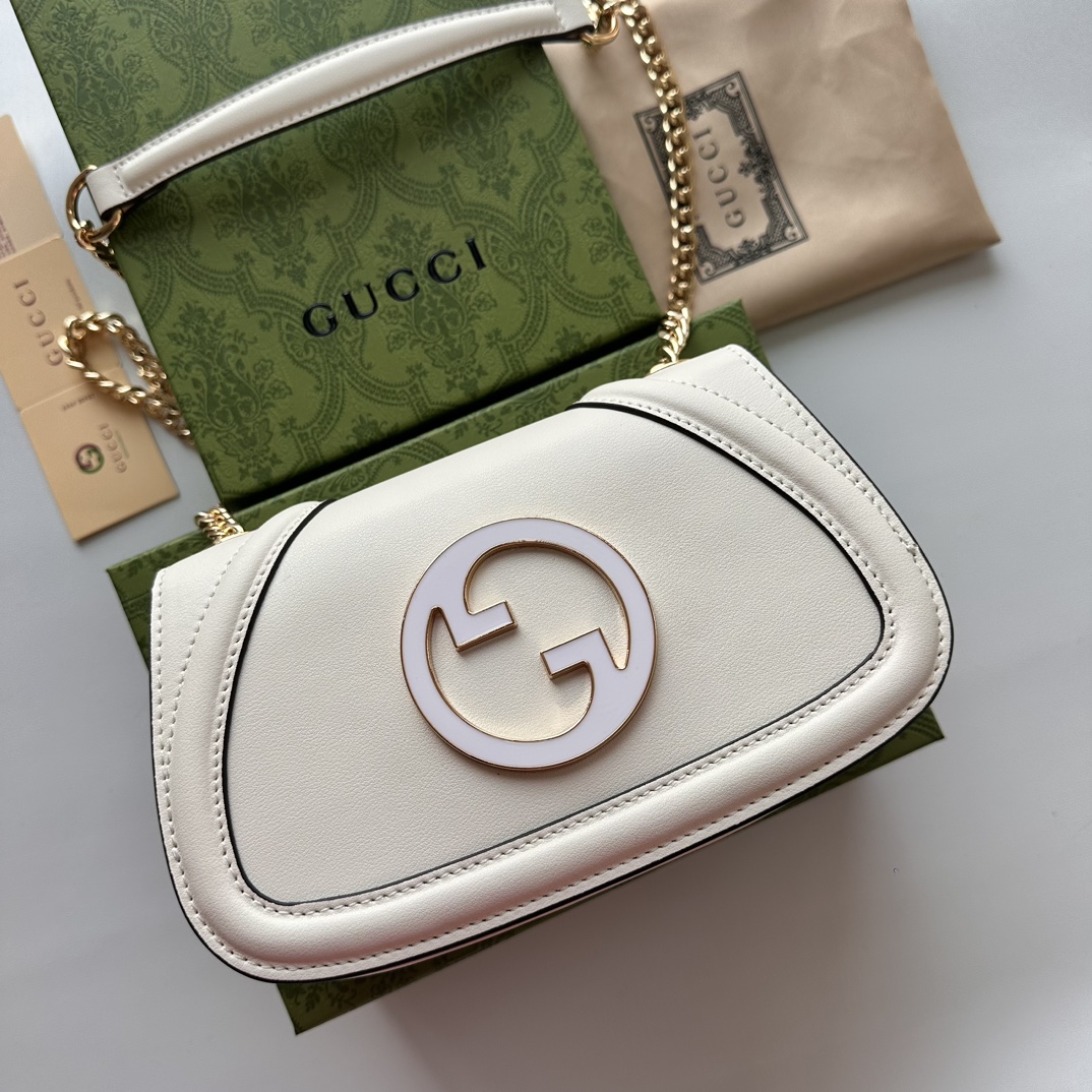 Gucci chain crossbody shoulder bag