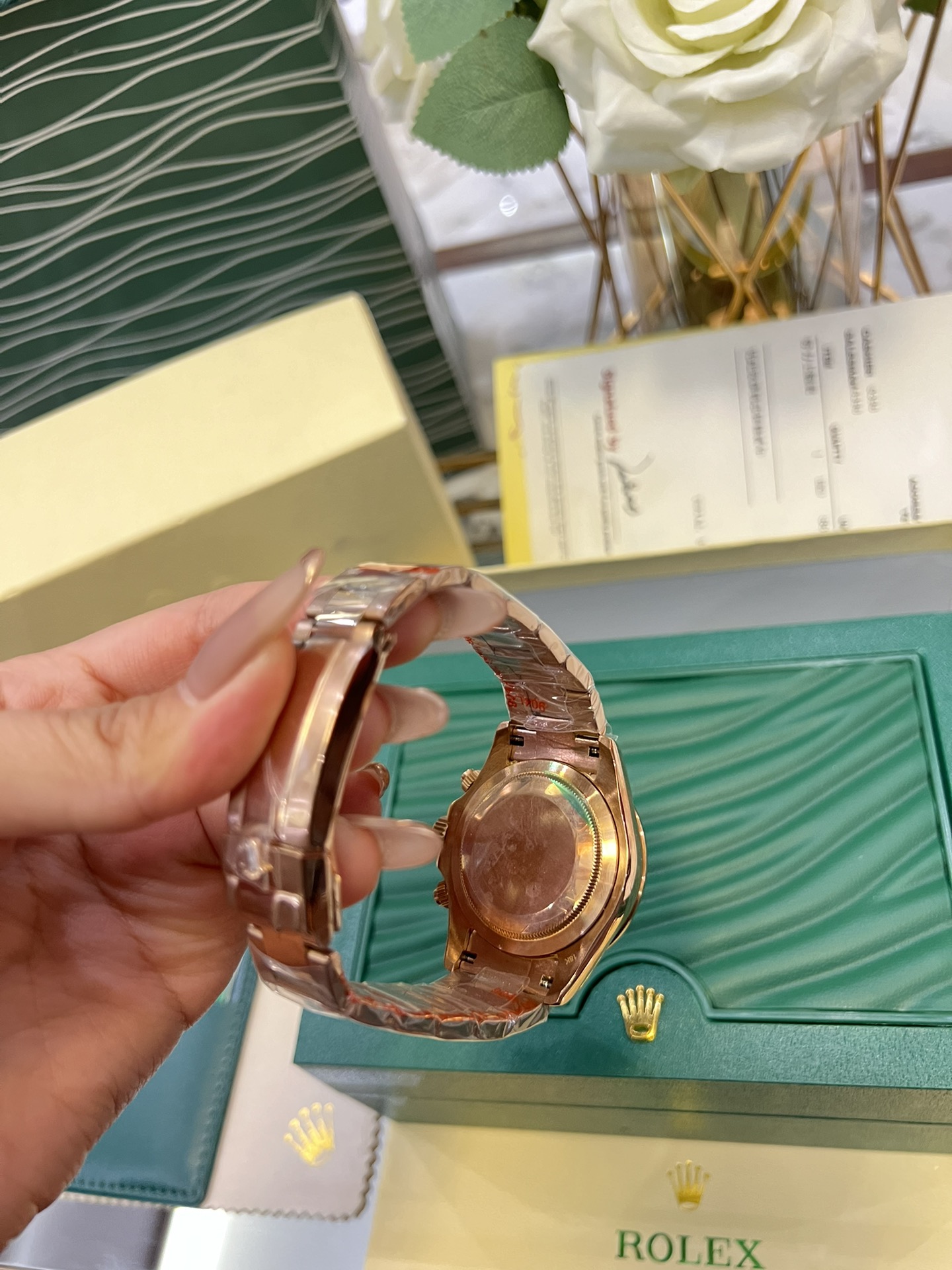 Replica Rolex Everose Gold Cosmograph Daytona 40 Watch