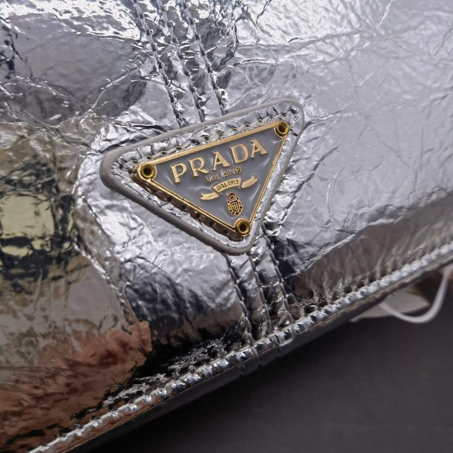 High quality Prada wallet