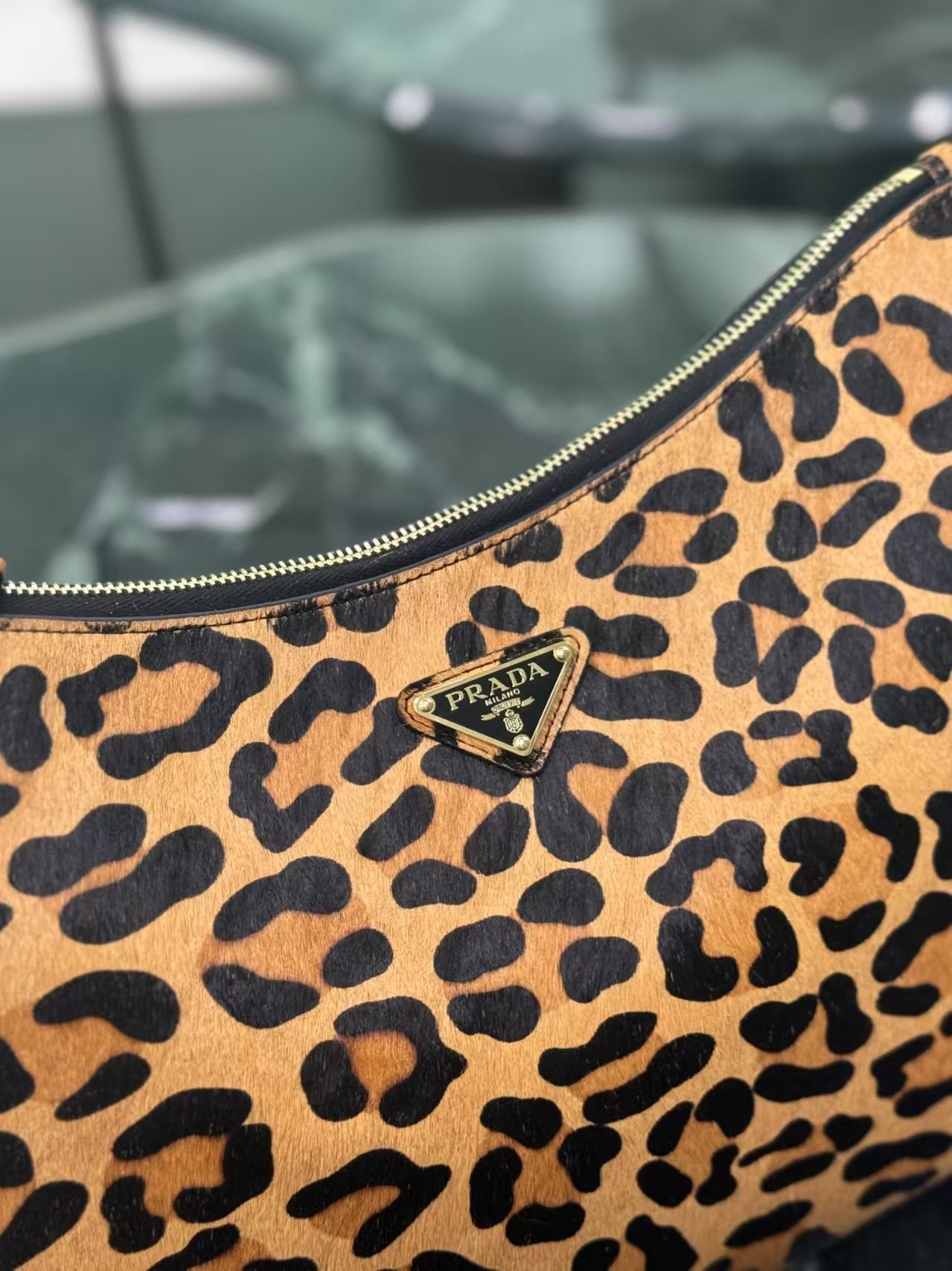 Top version Prada leopard print handbag