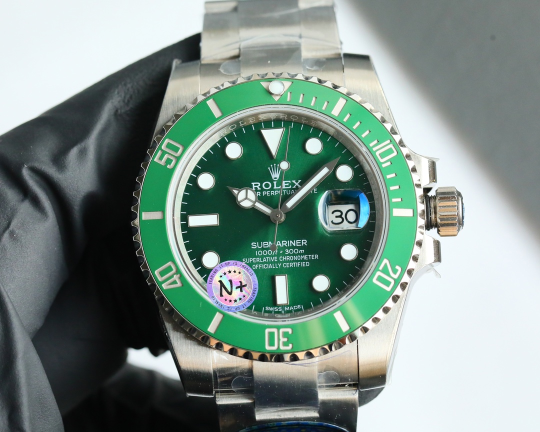 Replica Rolex Submariner Date 40 Dial Yellow Gold Watch