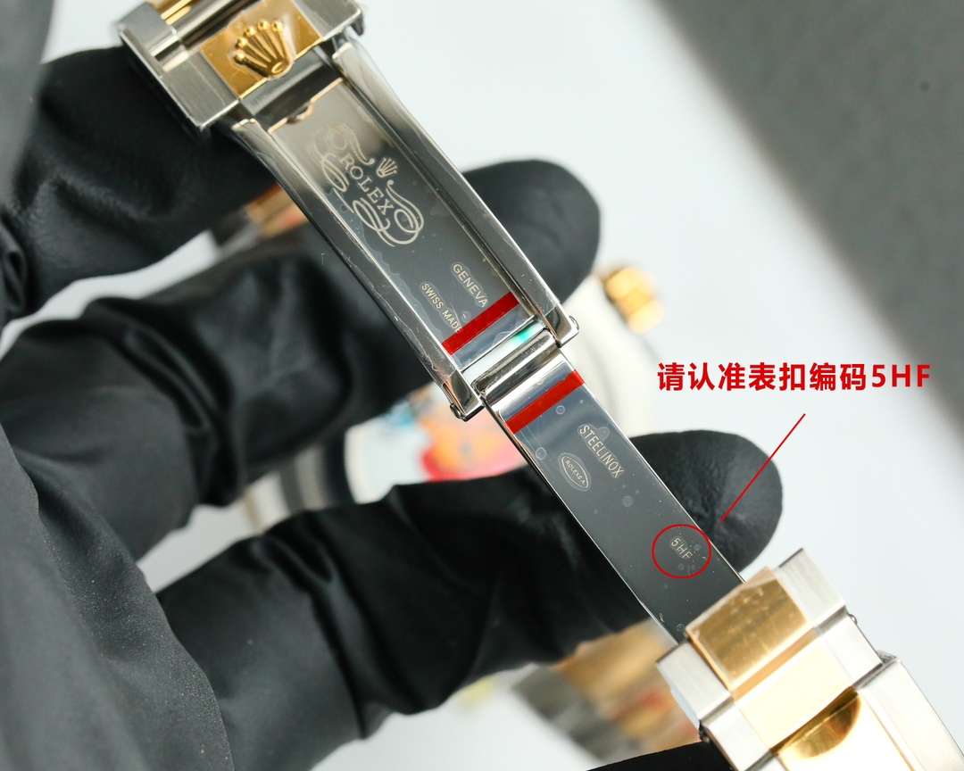 Replica Rolex Submariner Date 40 Dial Yellow Gold Watch