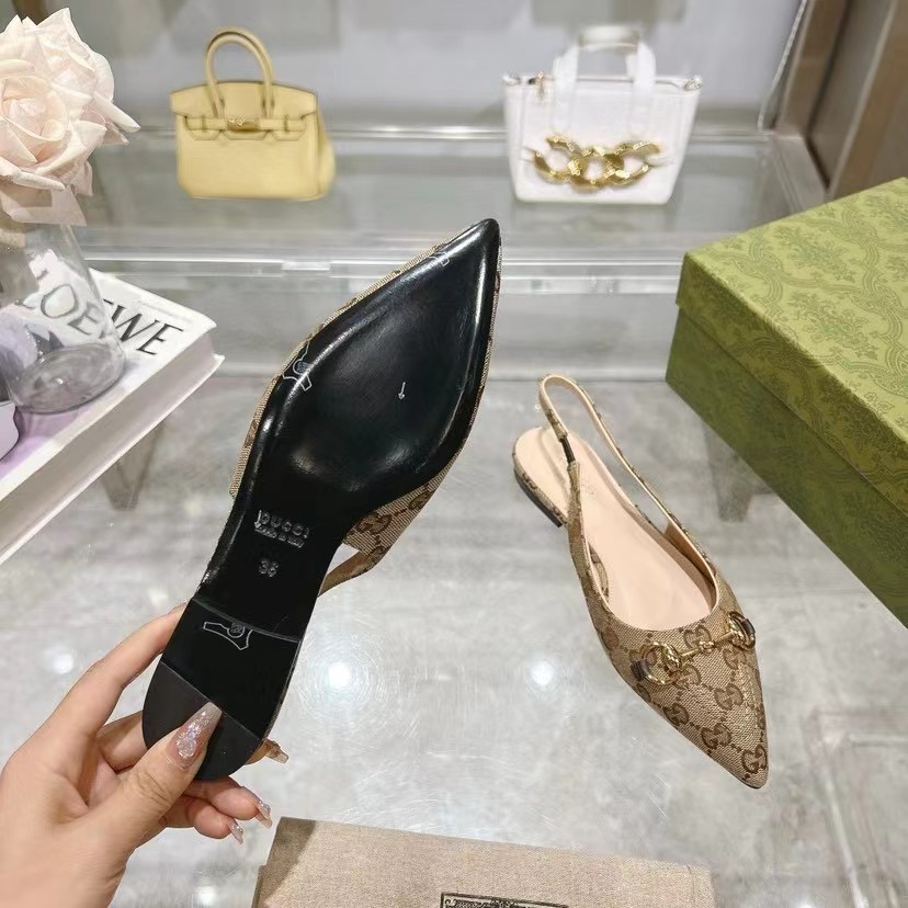 Horsebit GG Gucci canvas slingback flats in beige Brown