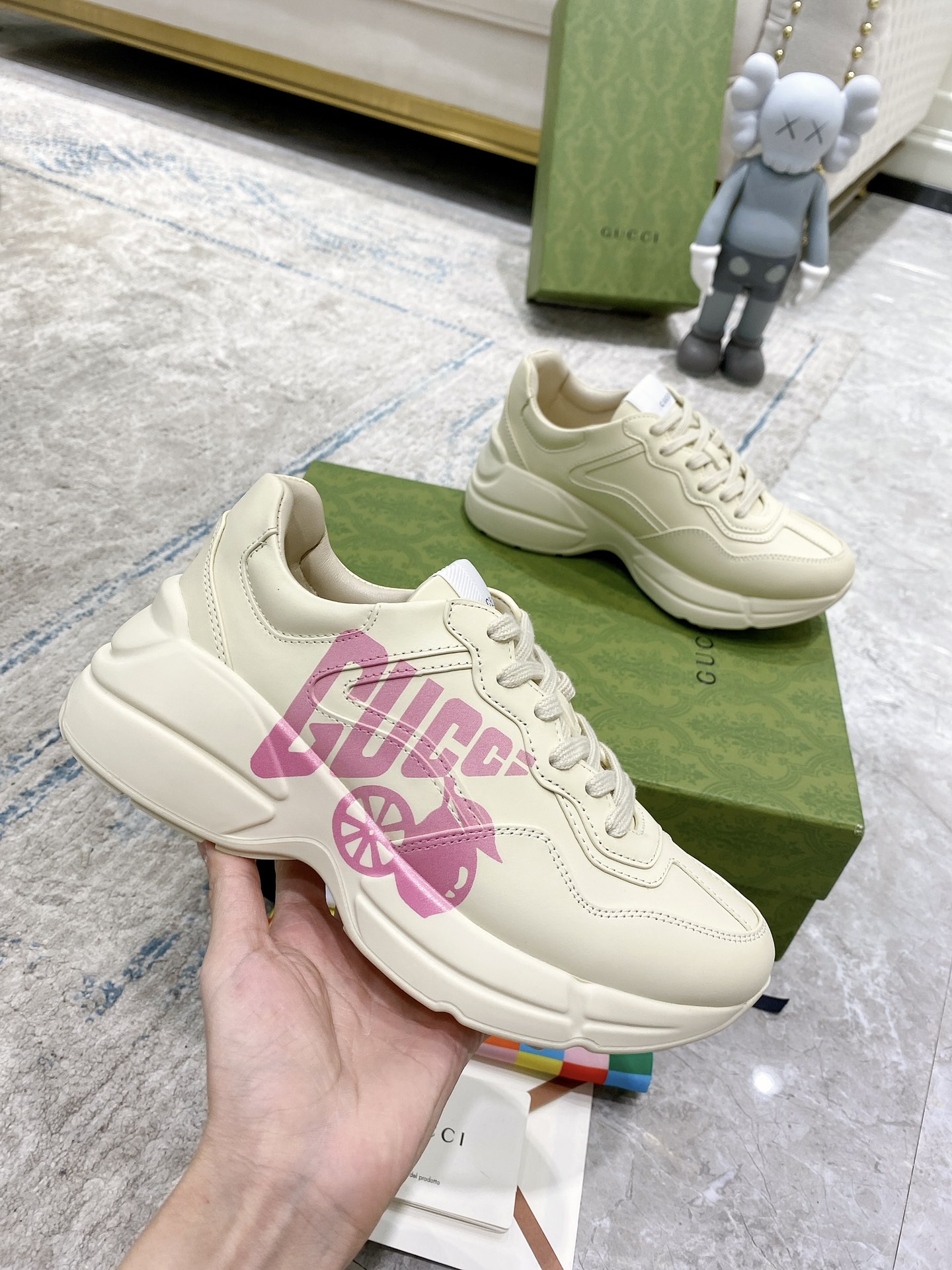 Gucci sneakers