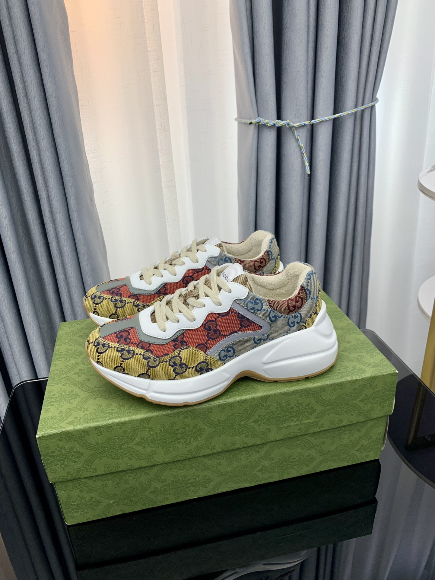 Gucci sneakers
