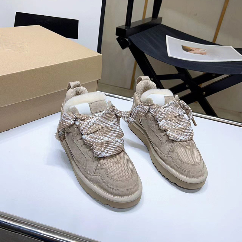 Replica UGG Lowmel Hiking Sneakers