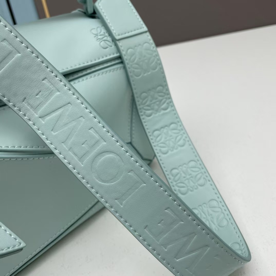 LOEWE zzle shoulder crossbody bag