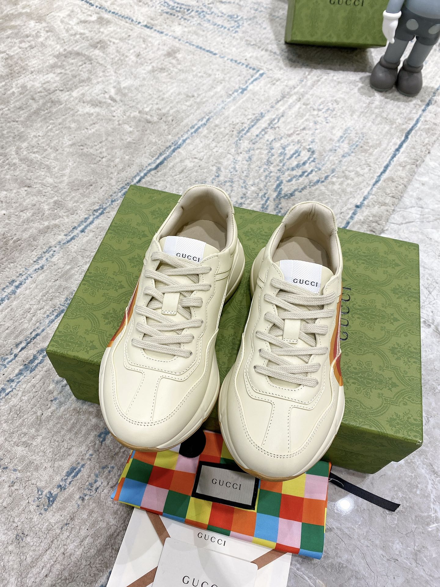 Gucci sneakers