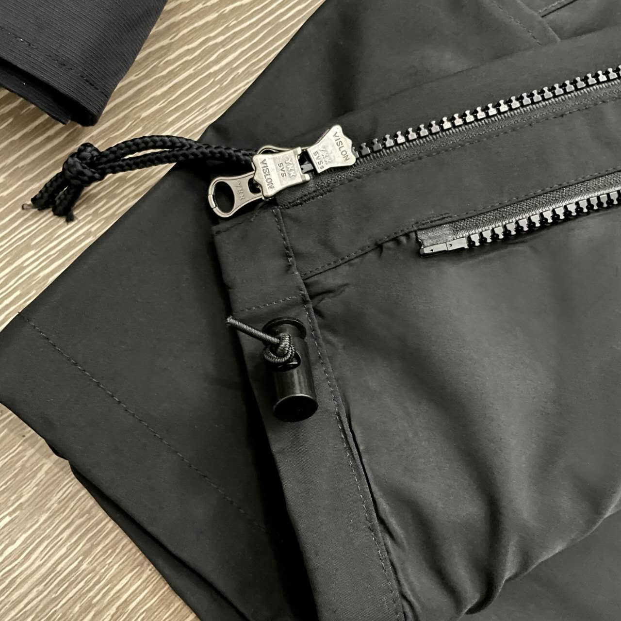 The North Face 1990 submachine jacket unisex