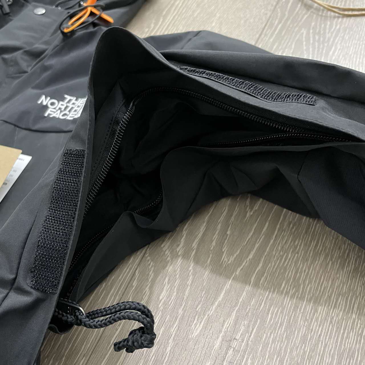 The North Face 1990 submachine jacket unisex