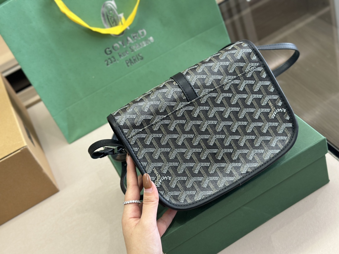 Goyard saddle bag