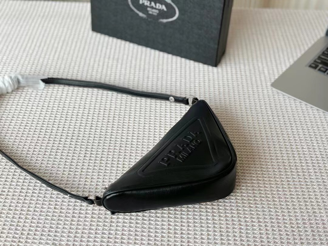Prada Triangle Pouch / clutch in black saffiano leather