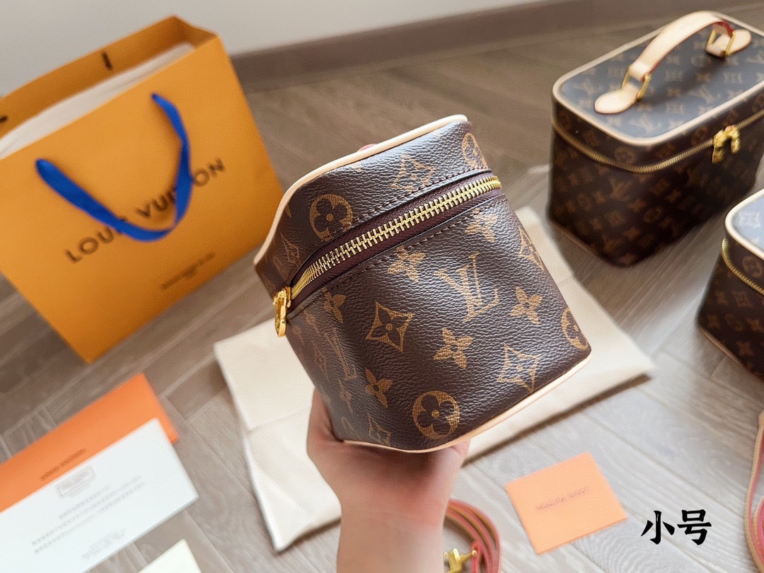 Louis Vuitton makeup bag 16cm 20cm 26cm