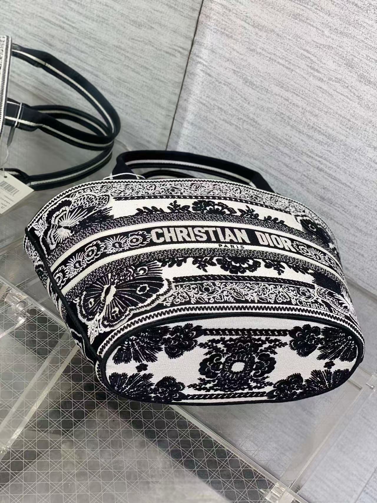 DIOR Christmas Embroidery Bag