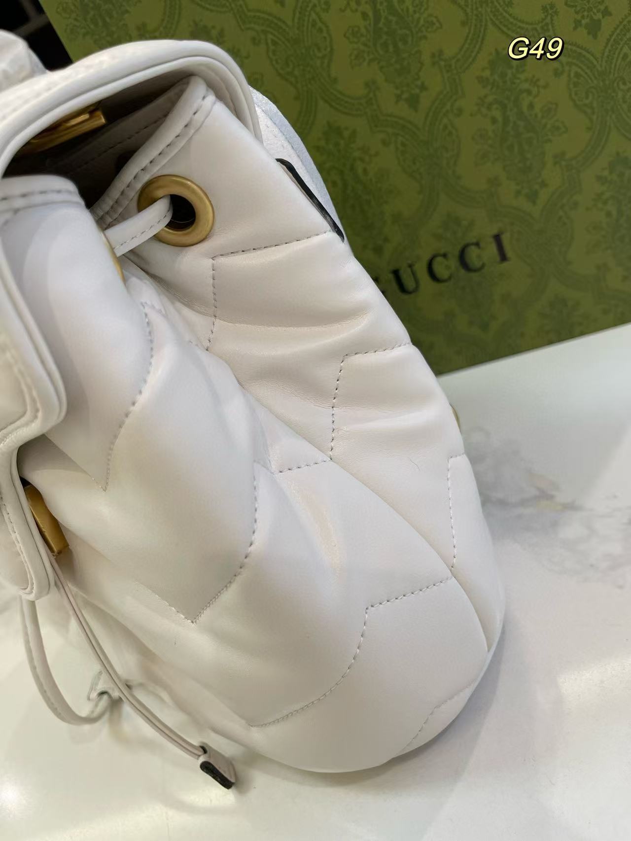 Gucci marmont bag