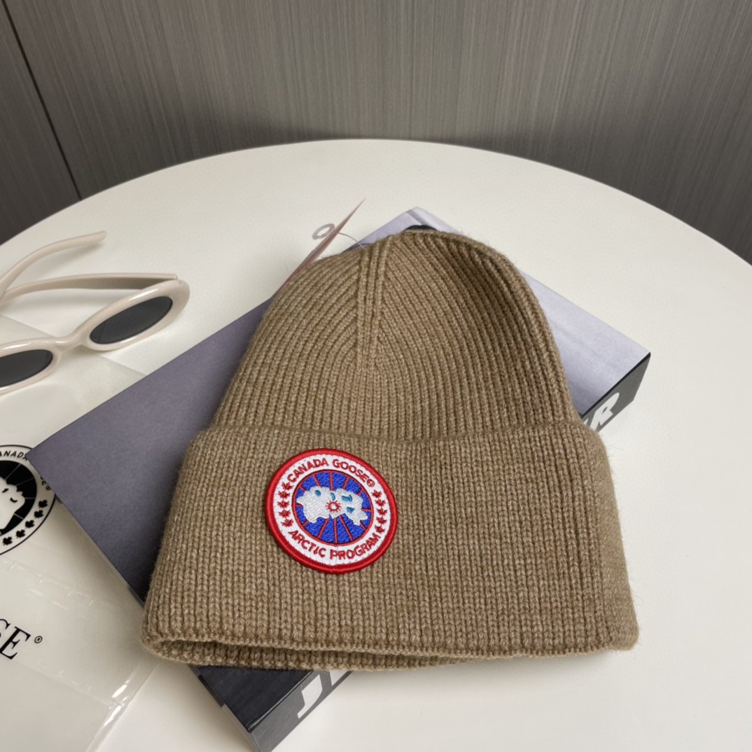 Canada Goose Logo Beanie Warm Hats