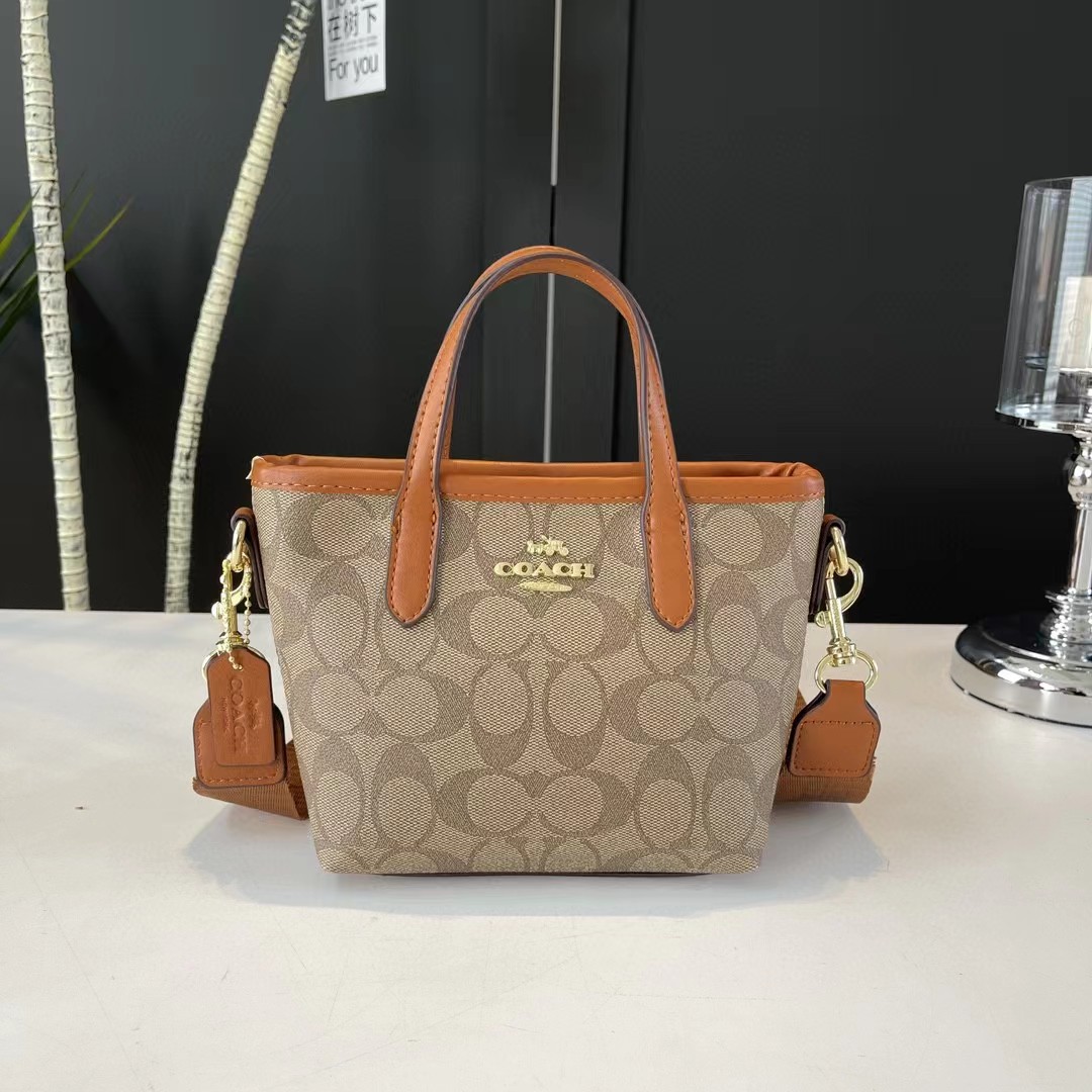 Cheap Replica Coach Tote Bag