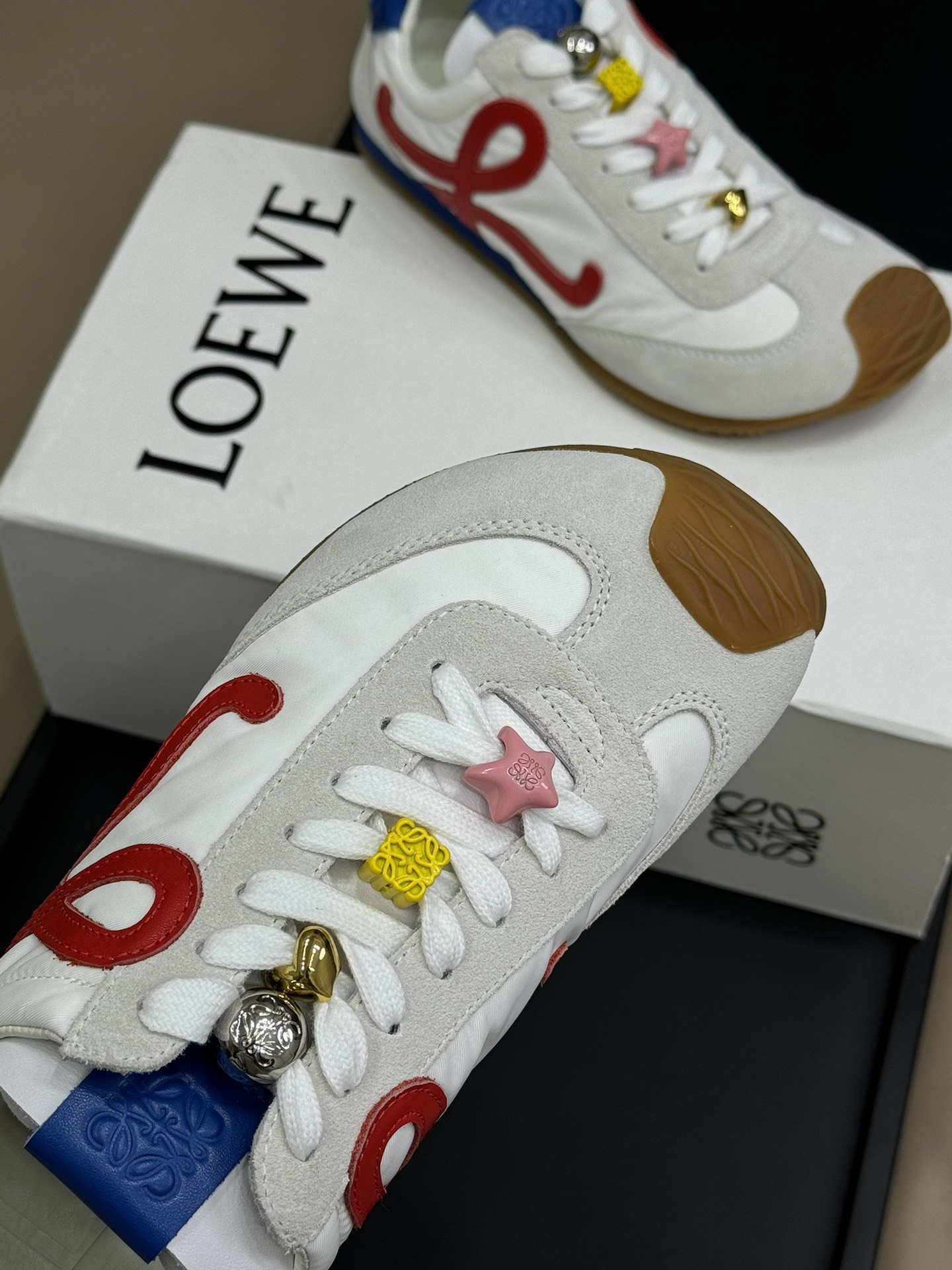 Loewe Ballet Runner 2.0 Leather version unisex shoes