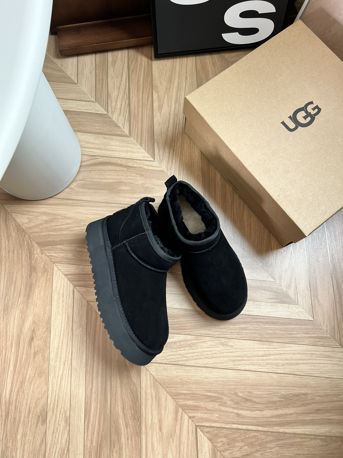 Replica Ugg Classic Ultra Mini Platform Boots