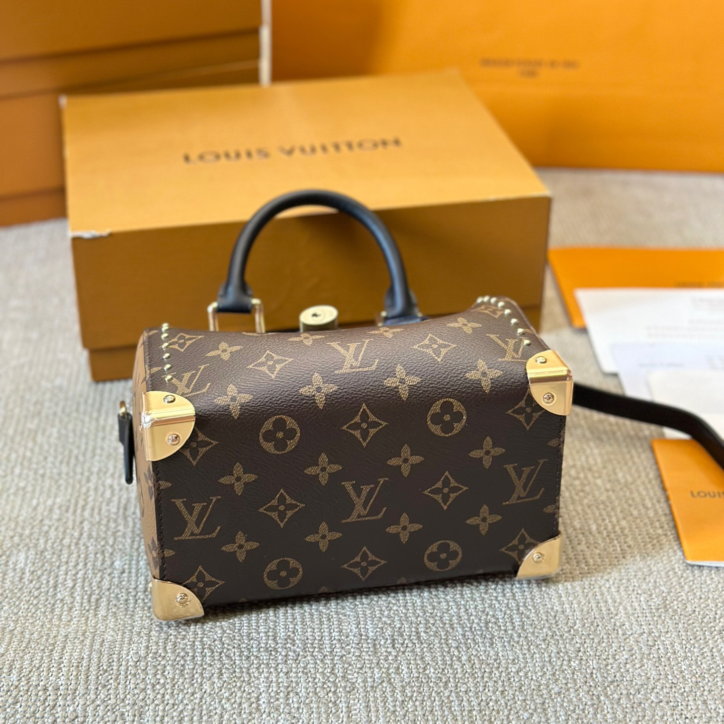 LV speedy crossbody shoulder bag