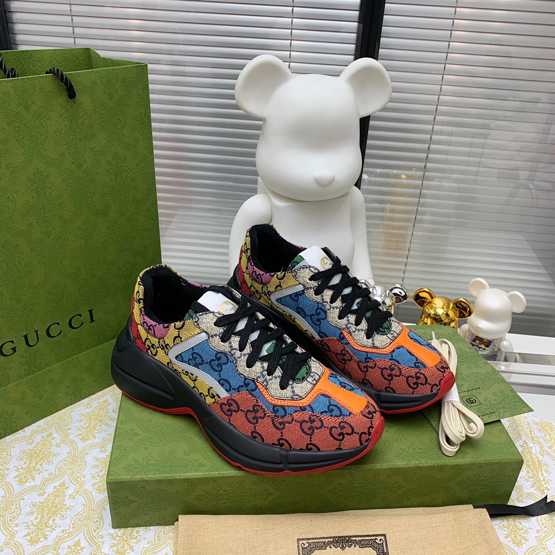 Gucci sneakers