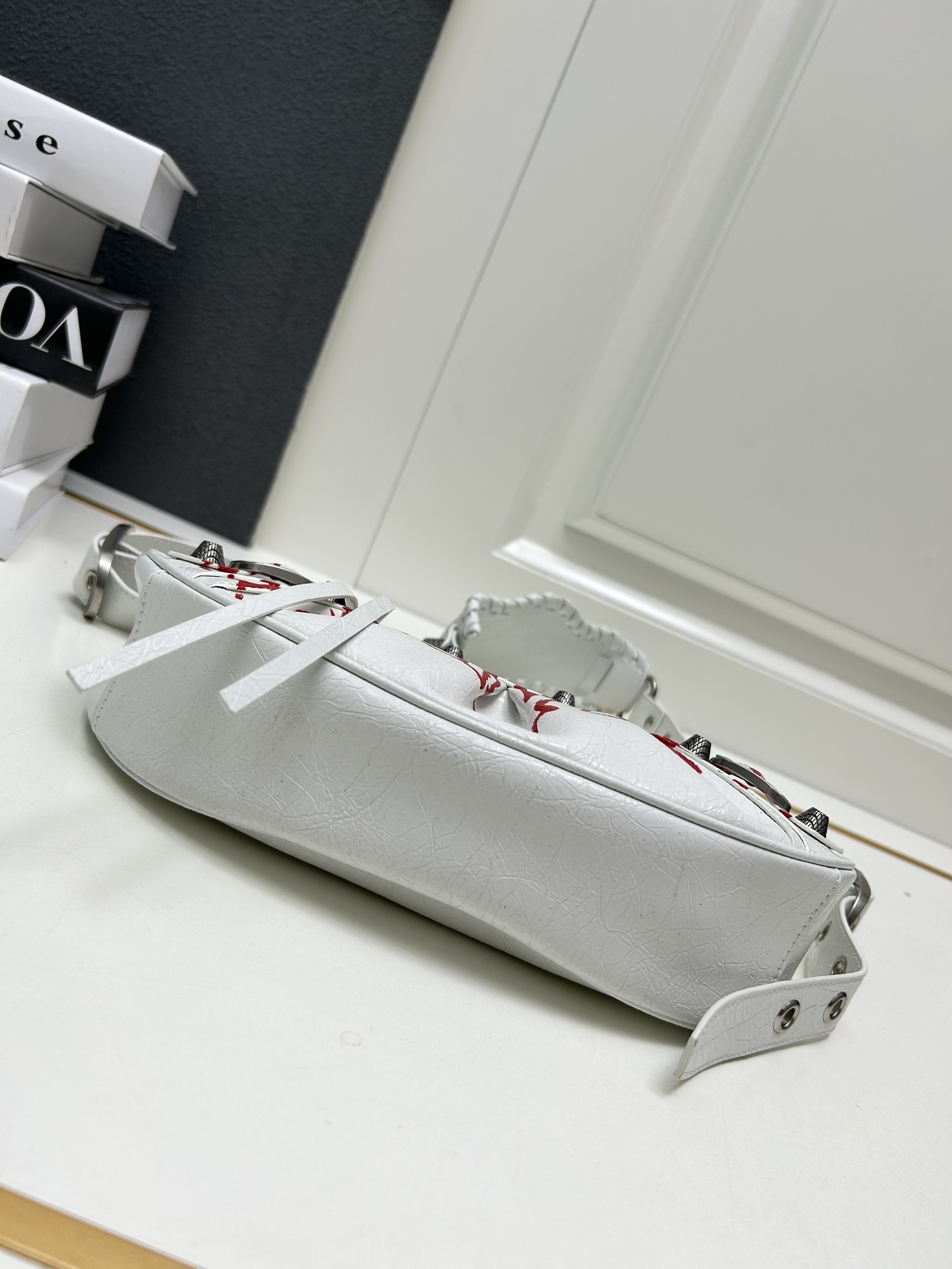 Balenciaga Le Cagole armpit