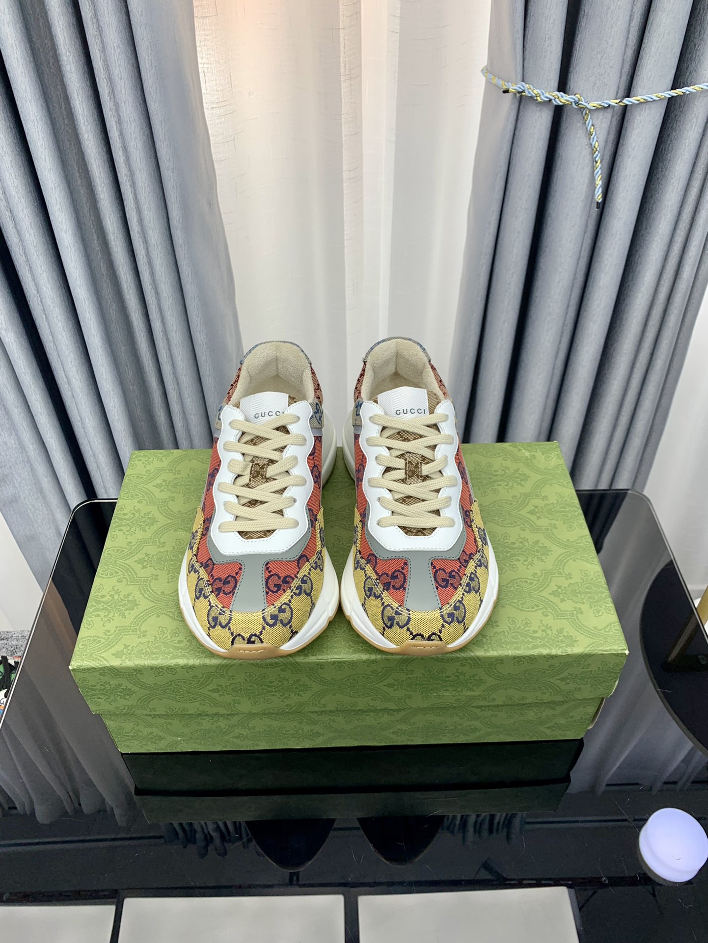 Gucci sneakers