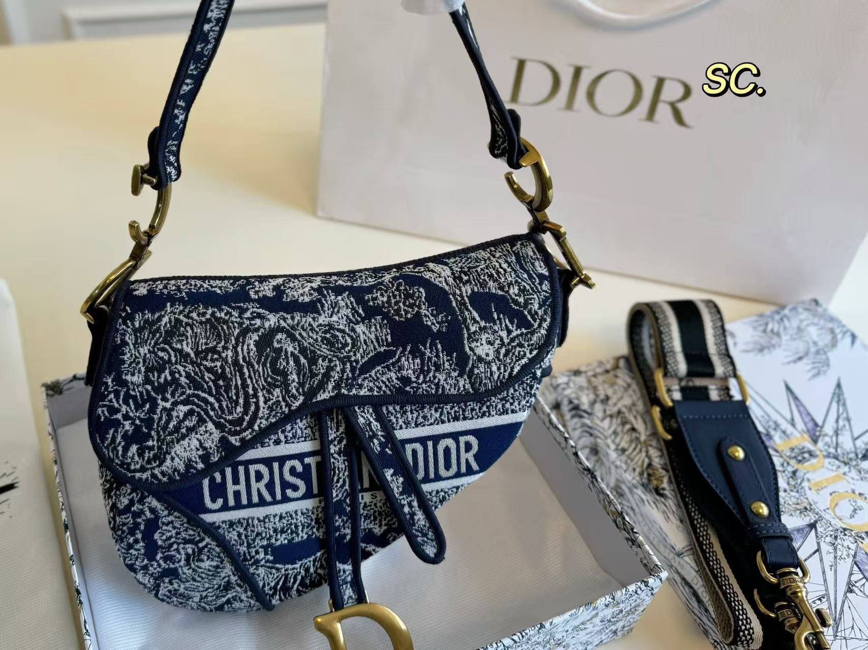 Dior's new embroidered saddle bag