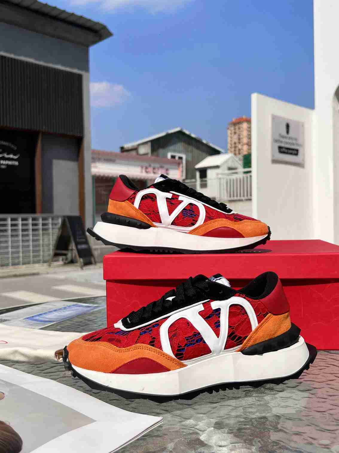 Top Quality Valentino Garvani Sneakers