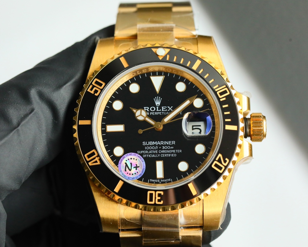 Replica Rolex Submariner Date 40 Dial Yellow Gold Watch