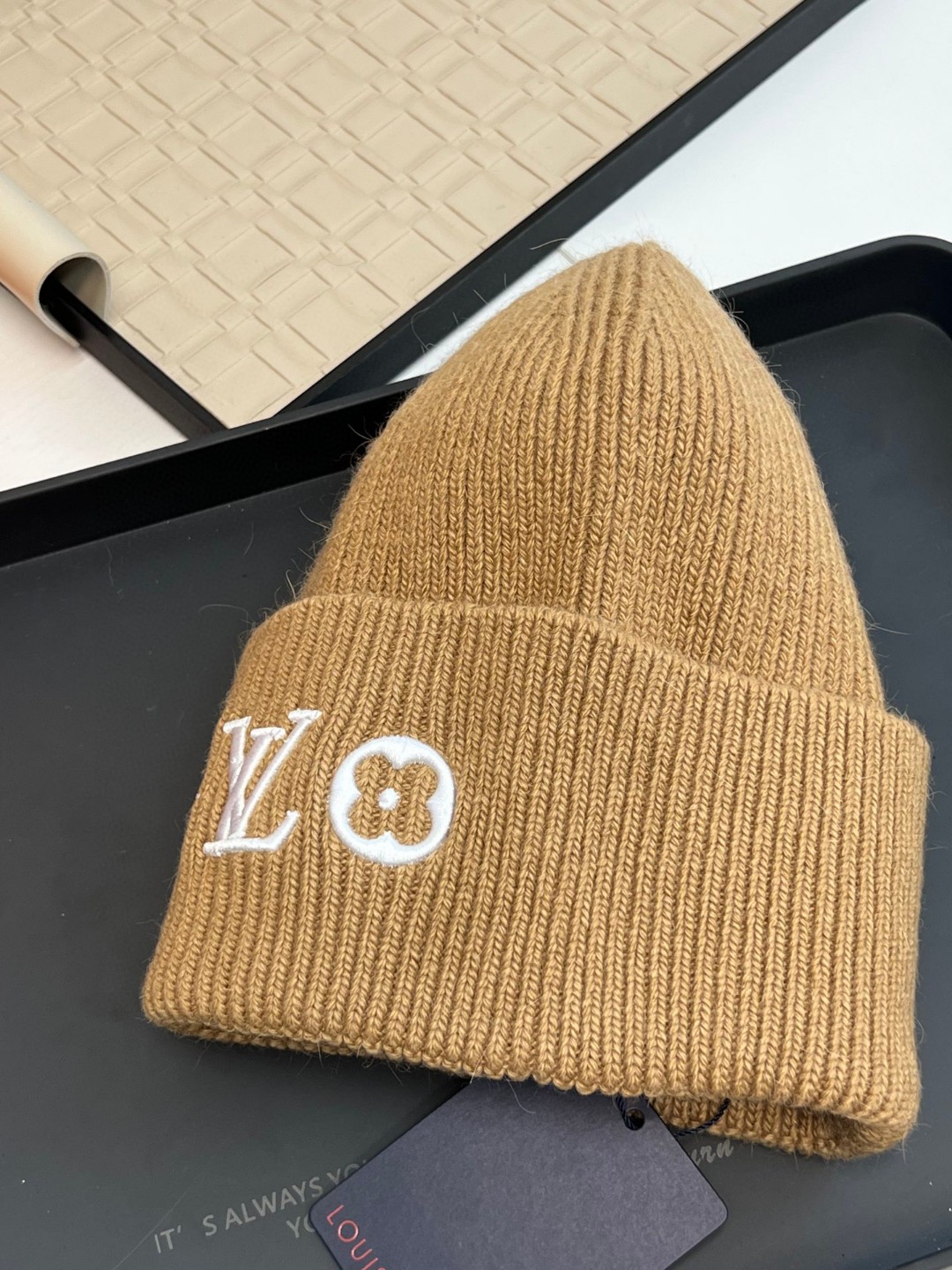 Louis Vuitton LV Headline Beanie