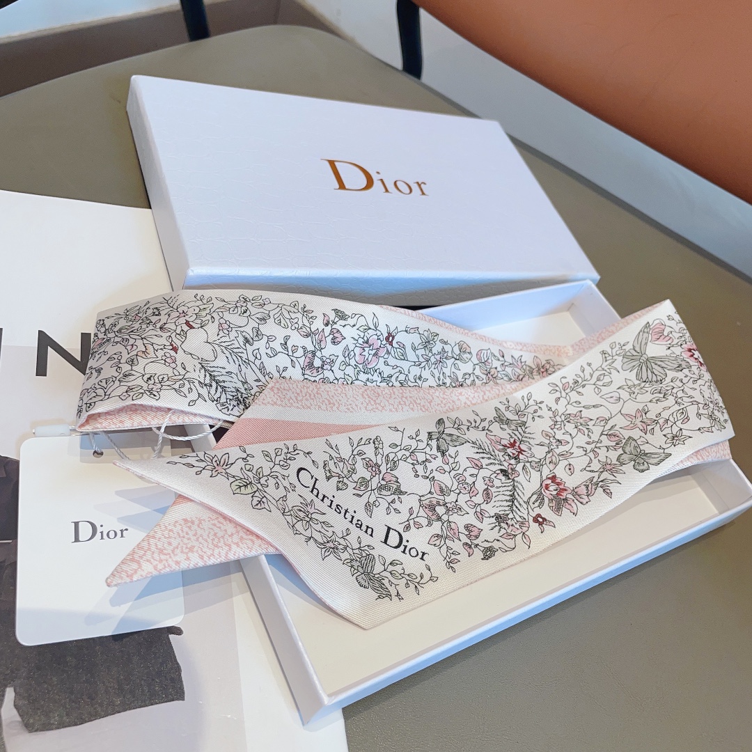 Replica Dior Fashion silk scarf