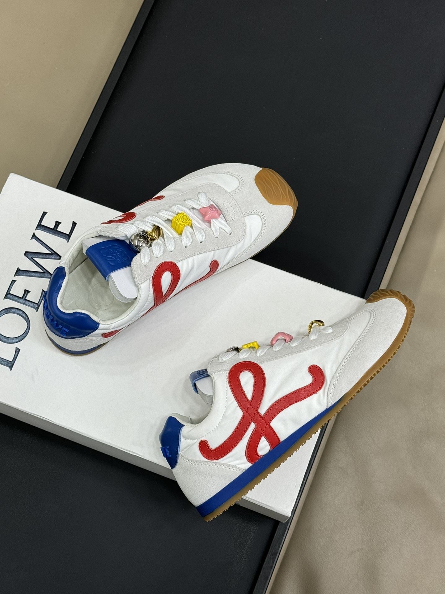 Loewe Ballet Runner 2.0 Leather version unisex shoes