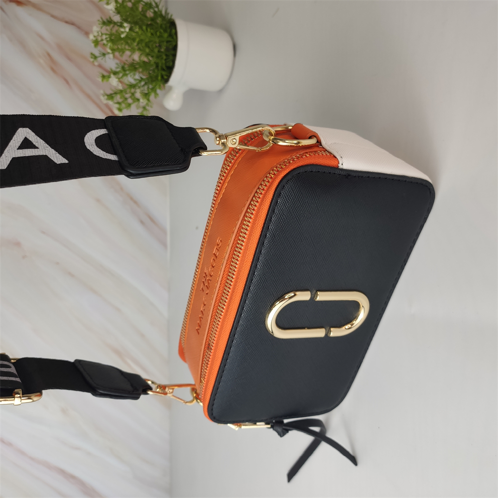 Replica Marc Jacobs Camera Bag 18cm stylish crossbody bag