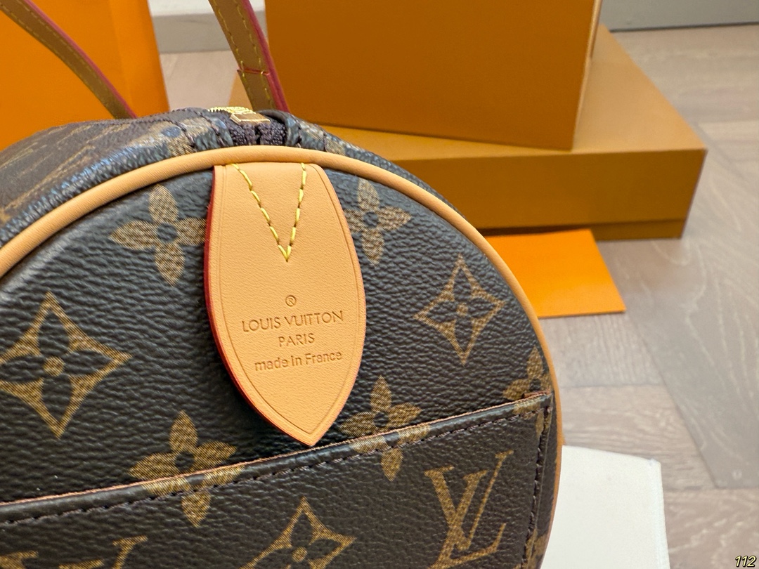 LV old flower roller bag