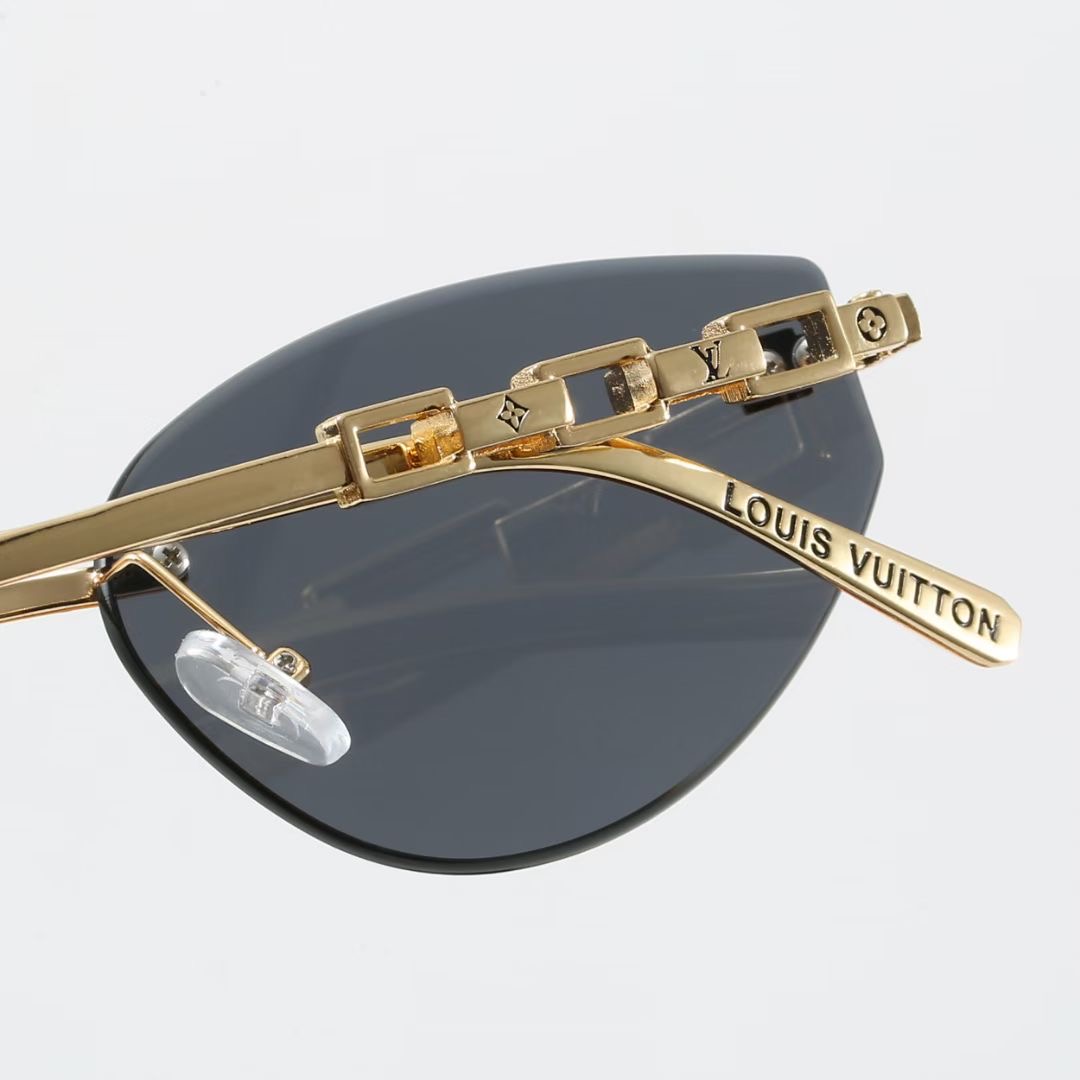 LV sunglasses are smart and urban fashion