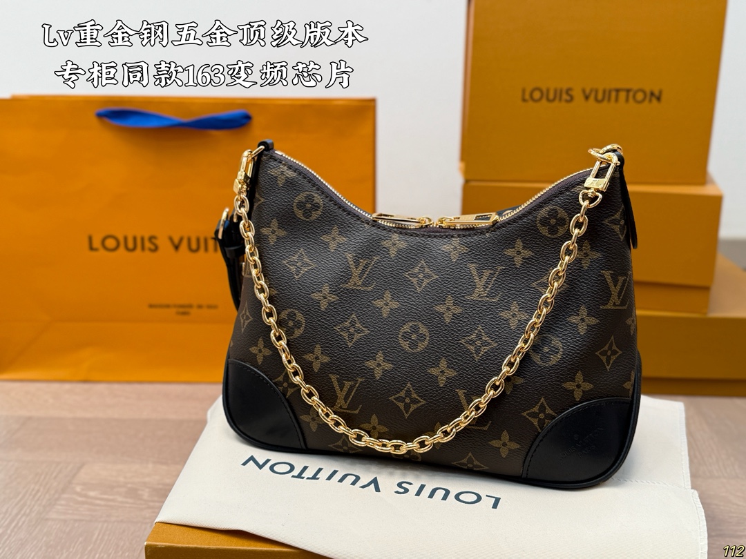 LV croissant top version