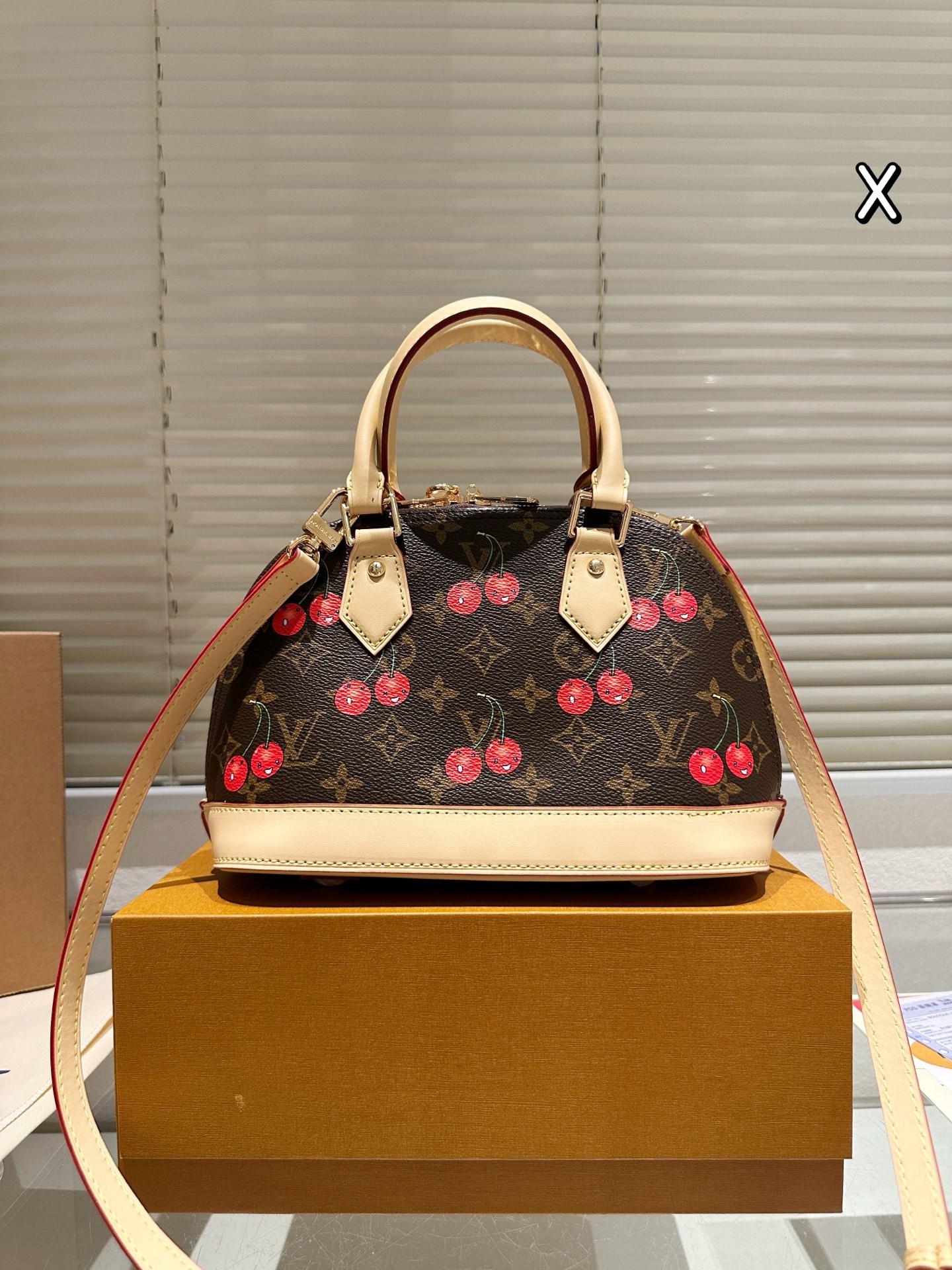 Lv alma bb Cherry printed shell bag
