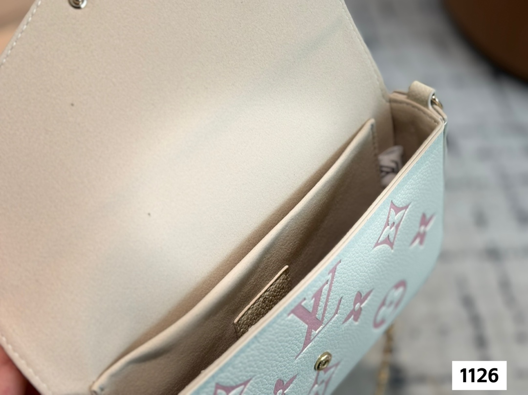 LV metal chain bag three-piece set