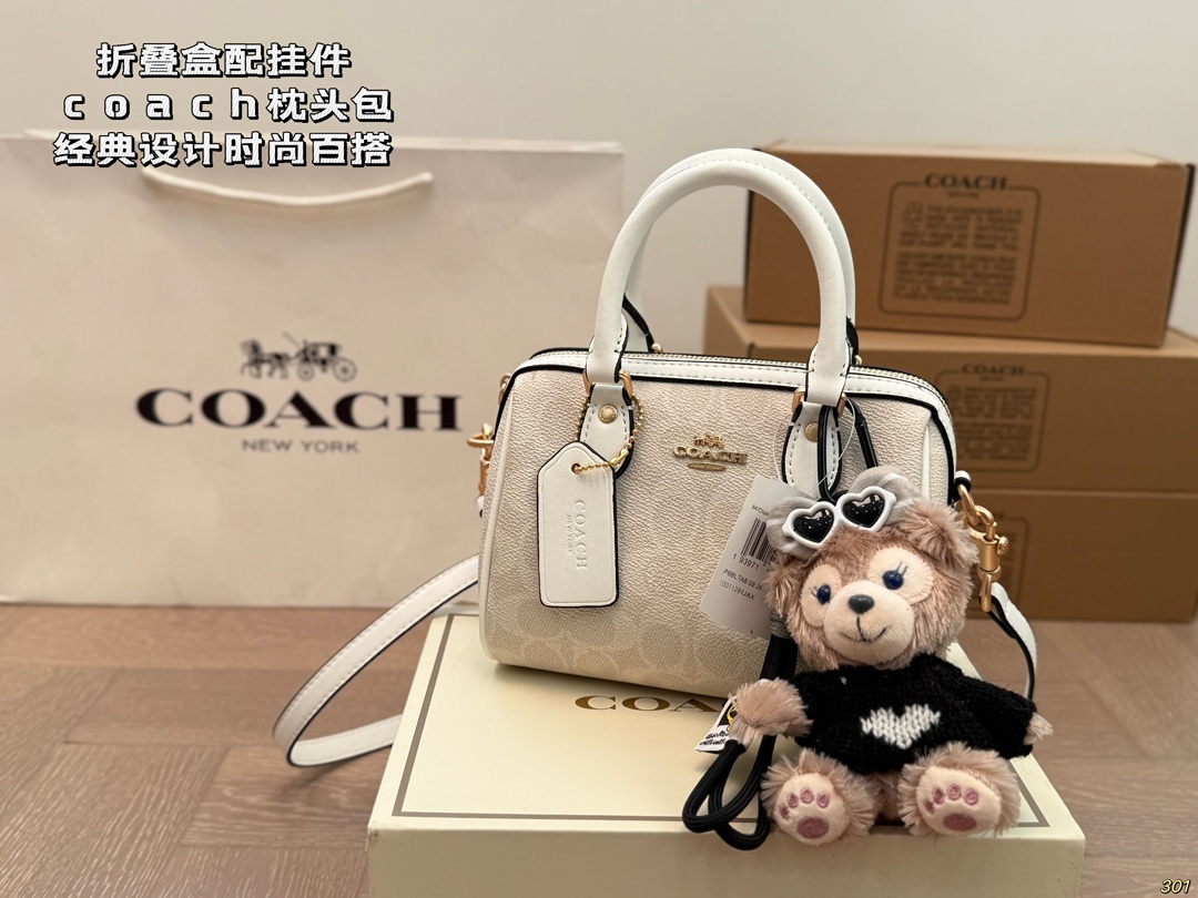 Coach Pillow Bag Classic Design Fashionable Versatile Handbag Crossbody Bag